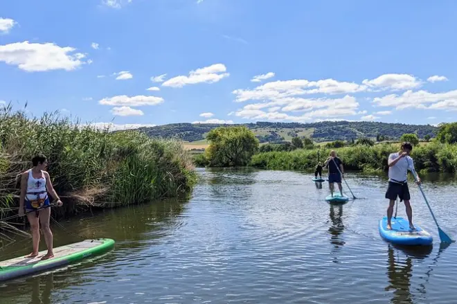 Stand-up Paddleboard Lesson on River Avon for Beginners