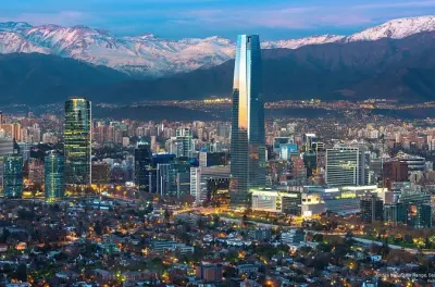 Tour privado a Santiago desde el puerto de San Antonio