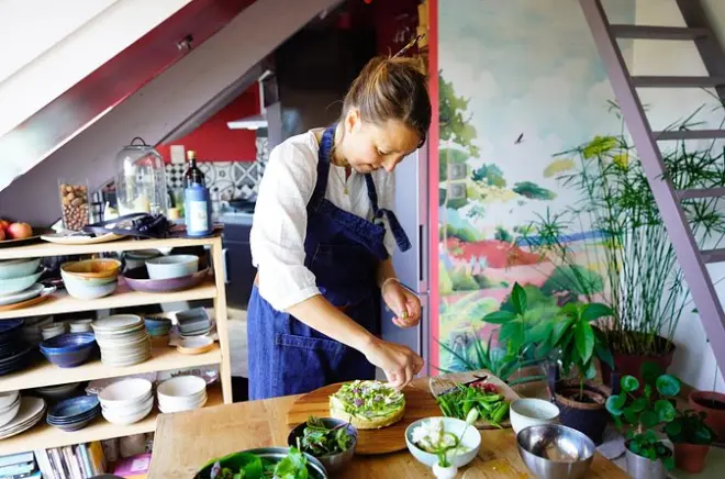 Corso di cucina e tour del mercato ad Annecy con chef locale