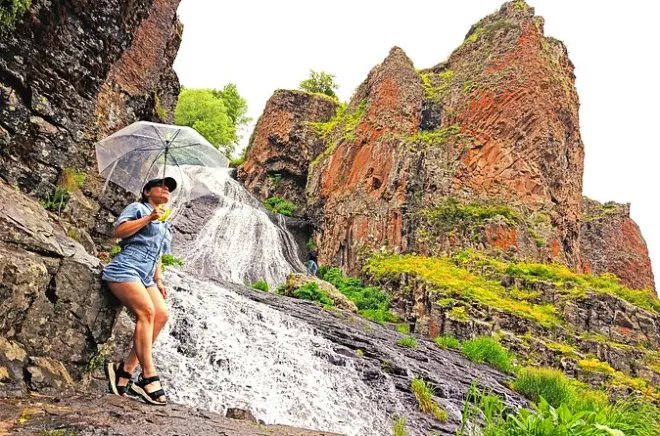 Armenia tour: Khor Virap, Noravank & Areni wine tasting