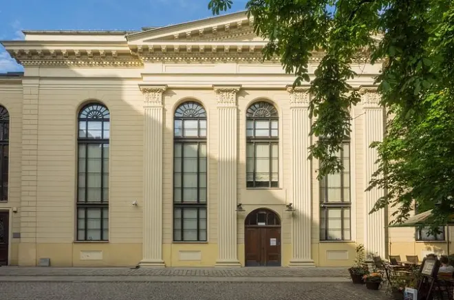 Storia ebraica di Wroclaw: Sinagoga White Stork e cimitero