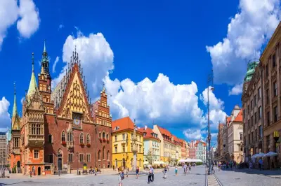 Barrio judío de Wroclaw: Sinagoga de la cigüeña blanca y cementerio