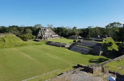 Altun Ha et réserve naturelle de Crooked Tree depuis Belize City