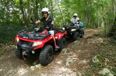 Quad-Tour Bergerac: Weinberge & Schlösser, 3 Stunden