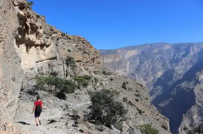 Trekking em Jabal Shams com caminhada Balcony Walk no cânion