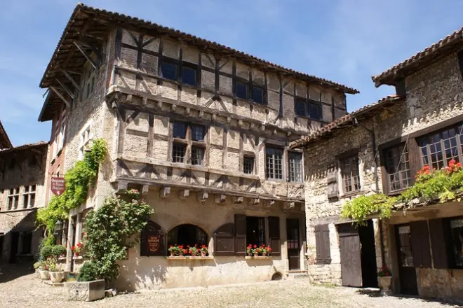 Beaujolais Wein und mittelalterliche Orte ab Lyon: Oingt, Pérouges