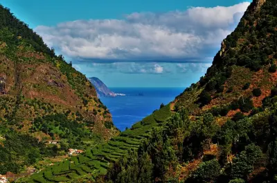 Tour en vehículo todo terreno por viñedos del norte y sur de Madeira