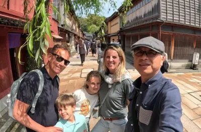 Kanazawa Privattour mit Auto: Englischsprachiger Fahrer, 6 Stunden