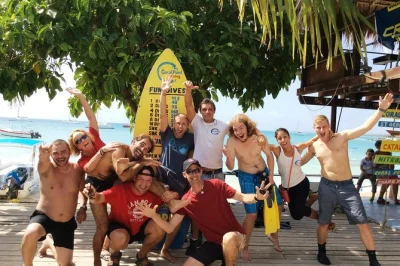 Obtén la certificación padi open water en bayahibe, la romana. incluye 4 inmersiones en el mar, instructor profesional, equipo completo y traslado desde el hotel. curso de buceo ideal para principia