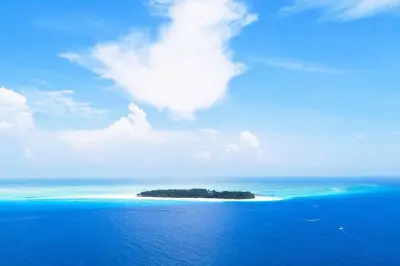 Snorkeling Zanzibar: Mnemba Island, Kuza Cave & Paje Beach