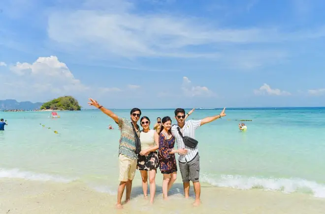 Snorkeling in Krabi: 4 Islands by Longtail Boat