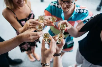Degustación de vodka polaco en Varsovia: 6 tastings y maridajes