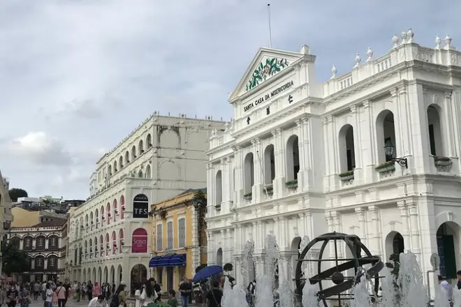 Tour di Macau: Rovine, tempio e torre in 5 ore