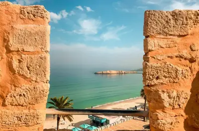 Monastir demi-journée : Visite du ribat et du mausolée