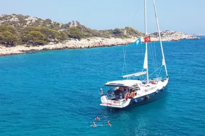 Sailing day tour Kas Islands: Private yacht with chef