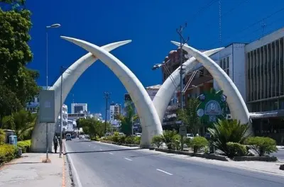 Fort Jesus & Haller Park: Full-Day Mombasa Tour