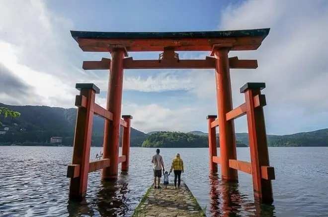 Hakone Full-Day Private Tour: Customize Sites with Guide