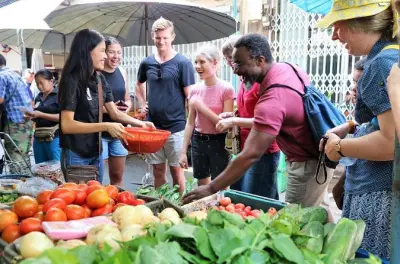 Thai cooking class Hua Hin: 4 dishes at a teak house