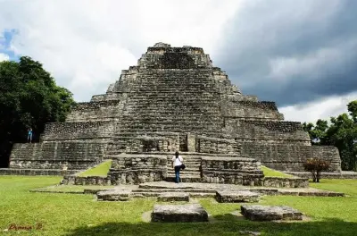 Templos maias de Chacchoben e praia de Mahahual: Tour privado
