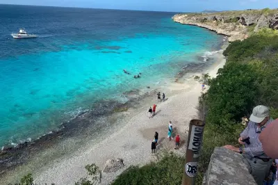 Bonaire North and South Tour: Small Group with Local Guide