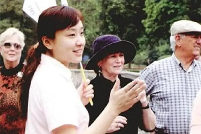 Hangzhou Private Tour Guide: Flexible Day at Your Pace