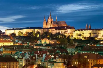Transfer privado de Wroclaw a Praga com tempo para explorar a cidade