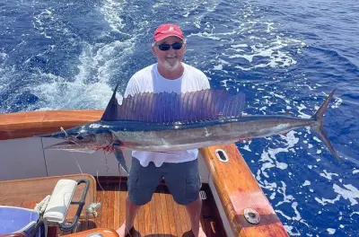 Pesca d'altura a Kailua-Kona: Charter mattutino di mezza giornata