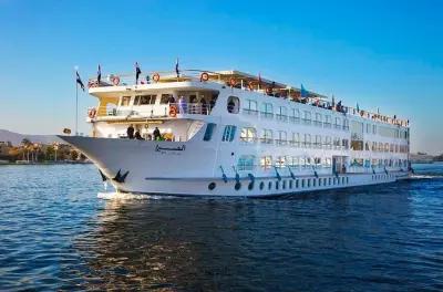 Cruzeiro no Nilo de Aswan a Luxor: Templos e passeio de feluca