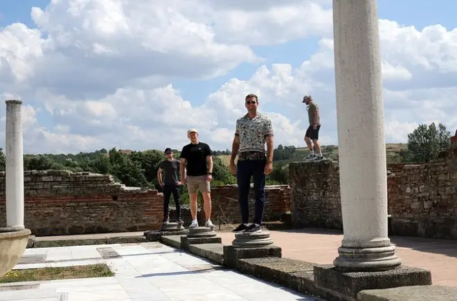 Tour de um dia a Felix Romuliana e palácio romano saindo de Belgrado
