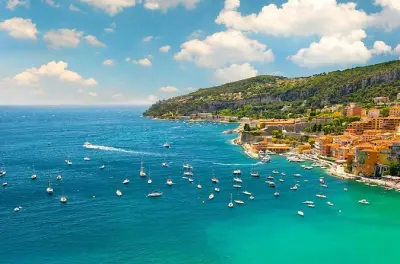 Nice en demi-journée depuis Villefranche-sur-Mer : Minivan privé