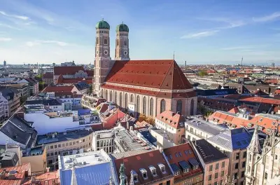 Visite privée de Munich : Marienplatz, jardin anglais, musée BMW