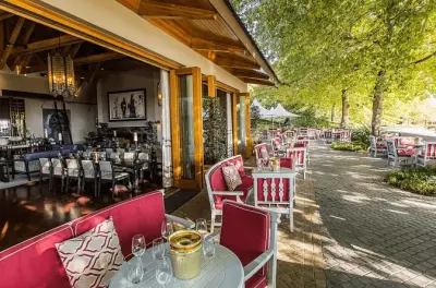 Tour privato Cape Winelands: Stellenbosch, Franschhoek e Paarl