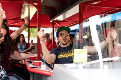 Recorrido en trolley pedaleable por cervecerías en South End