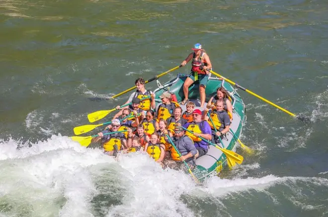 Rafting en eaux vives à Jackson Hole : Rapides de classe II et III