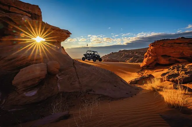 Guida in ATV a Greater Zion: Sand Hollow all'alba