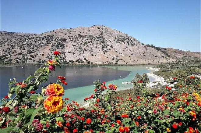 Tour privado oeste de Creta: Chania, Rethymno y lago Kournas