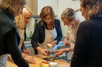 Masterclass di lasagne a Bologna: Impara, cucina e assaggia