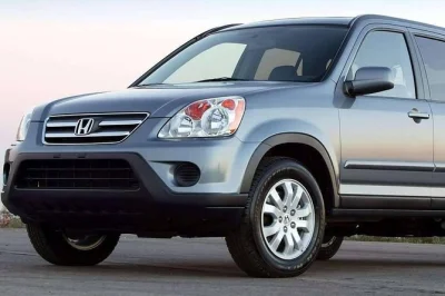 Glide from phnom penh to siem reap in a private car or minivan, with hotel pickup, flexible stops, and a friendly local driver. enjoy countryside views and smooth travel.