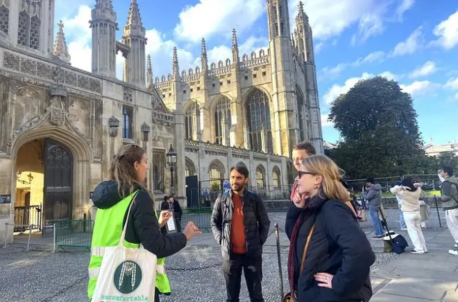 Tour por Cambridge con guía estudiante: Historias incómodas