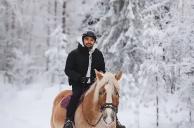 Finnpferd-Trekking im Weihnachtsmann-Dorf in Lappland