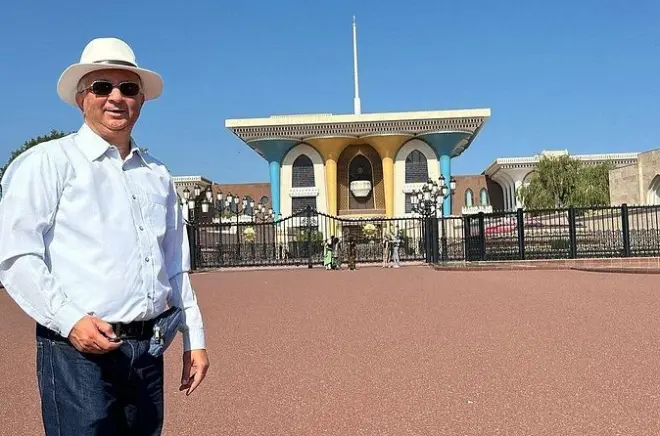 Visite privée de Mascate : Mosquée Sultan Qaboos et souk de Muttrah