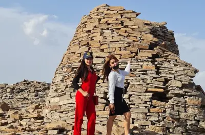 3-Day Private Oman Tour: Wadi Shab, Wahiba Sands & Jebel Akhdar