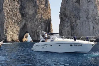 Plongée et baignade privées à Capri : Croisière en yacht