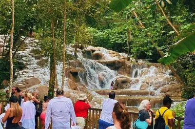 Rafting en White River y subida a Dunn's River Falls desde Ocho Ríos