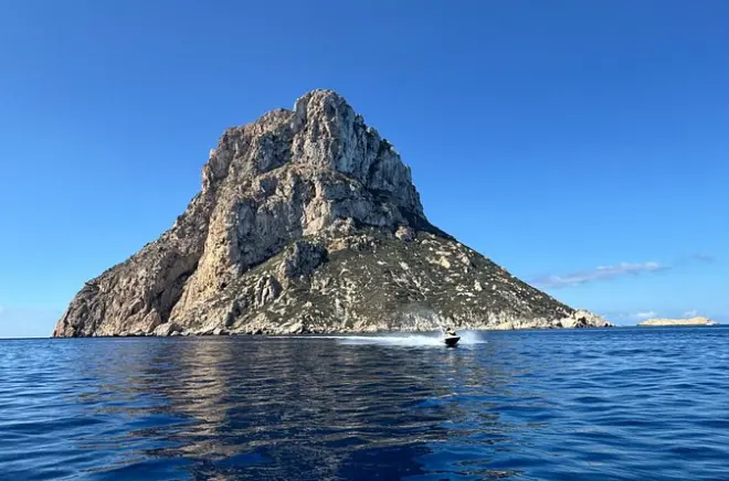 Tour de jet ski até Es Vedrà: 90 minutos na costa de Ibiza