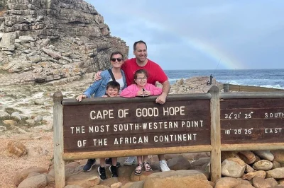 Kapstadt erleben: pinguine am boulders beach beobachten, cape point wandern und chapman’s peak drive genießen – mit abholung und erfahrenem guide.