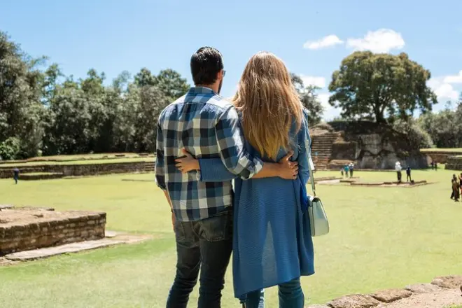 Tour a Iximche desde Puerto Quetzal: Pirâmides maias e cerimônias