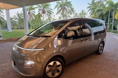 Cairns Airport to CBD Private Transfer: Meet & Greet Service