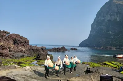 Jeju Haenyeo Performance & Stone Culture Park: Private Tour