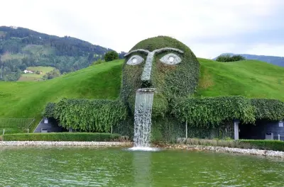 Passeio guiado em Innsbruck com visita aos Swarovski Crystal Worlds
